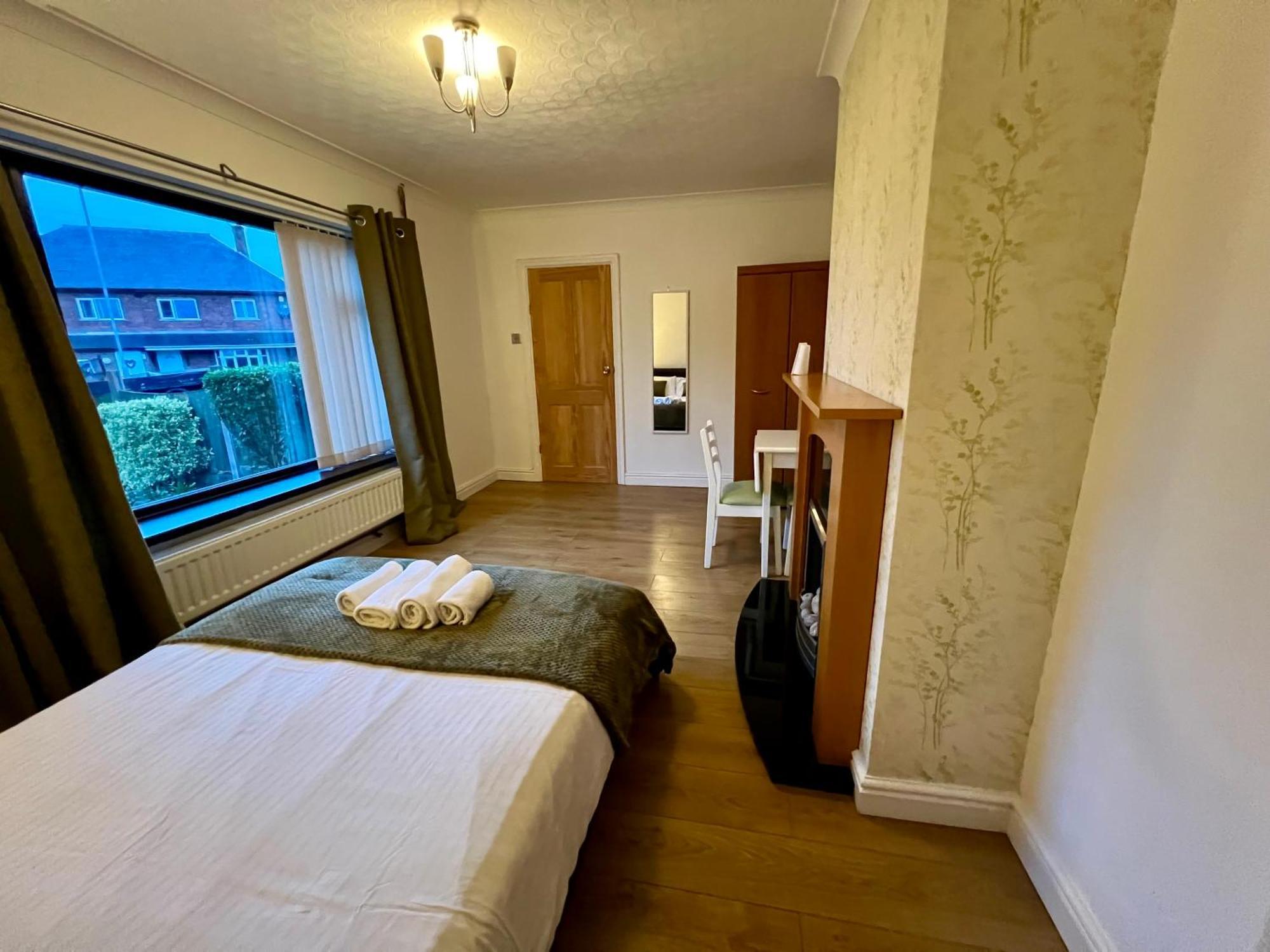 Housefield Stay, Room 4 Stoke-on-Trent Bagian luar foto